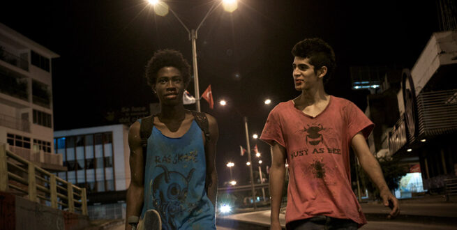 Los hongos (Oscar Ruiz Navia, 2014) Los hongos (Oscar Ruiz Navia, 2014)