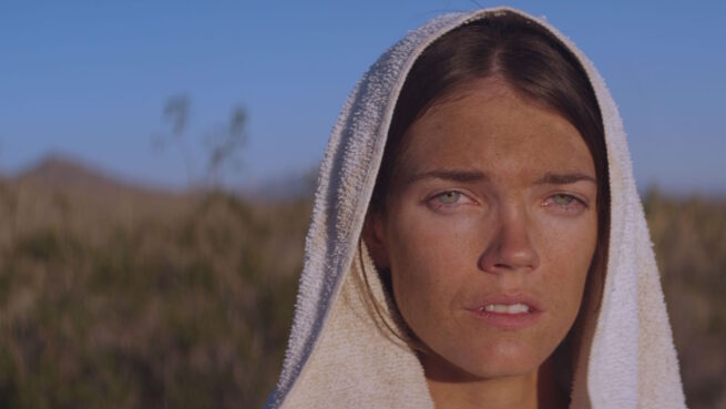 La estadounidense Celia Rowlson-Hall brilla en el arranque de la Mostra