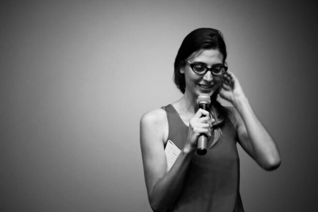Garbiñe Ortega presenta el taller “Posibilidades de la ficción”