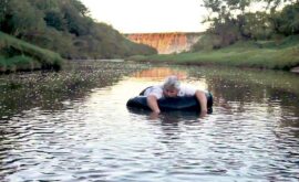 La siesta del tigre (Maximiliano Schonfeld, 2016)
