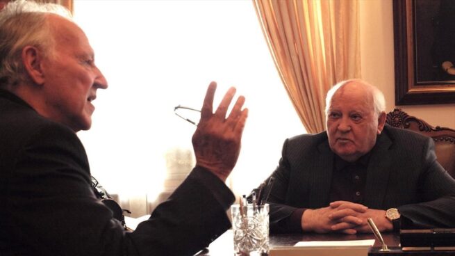Meeting Gorbachev (Werner Herzog, André Singer, 2018)